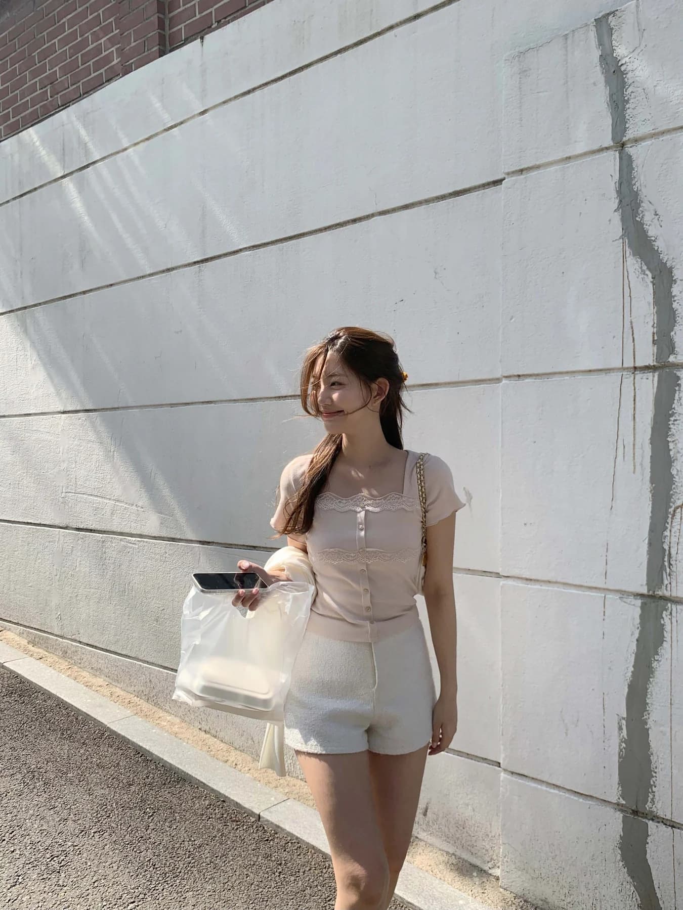 레이스 레이스 몸매 가꾸기 단추 반팔 티셔츠 상세 이미지 2