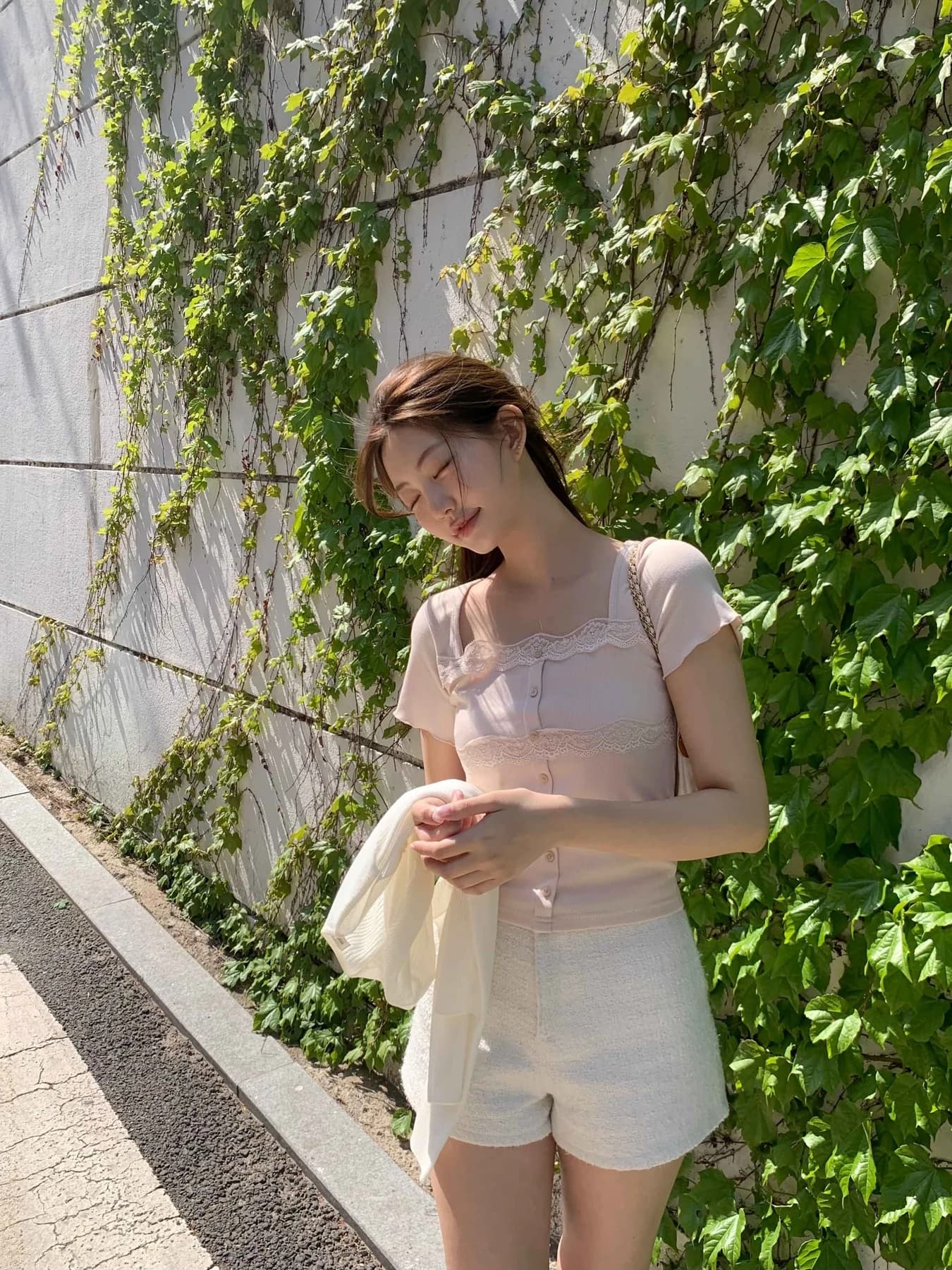 레이스 레이스 몸매 가꾸기 단추 반팔 티셔츠 상세 이미지 11