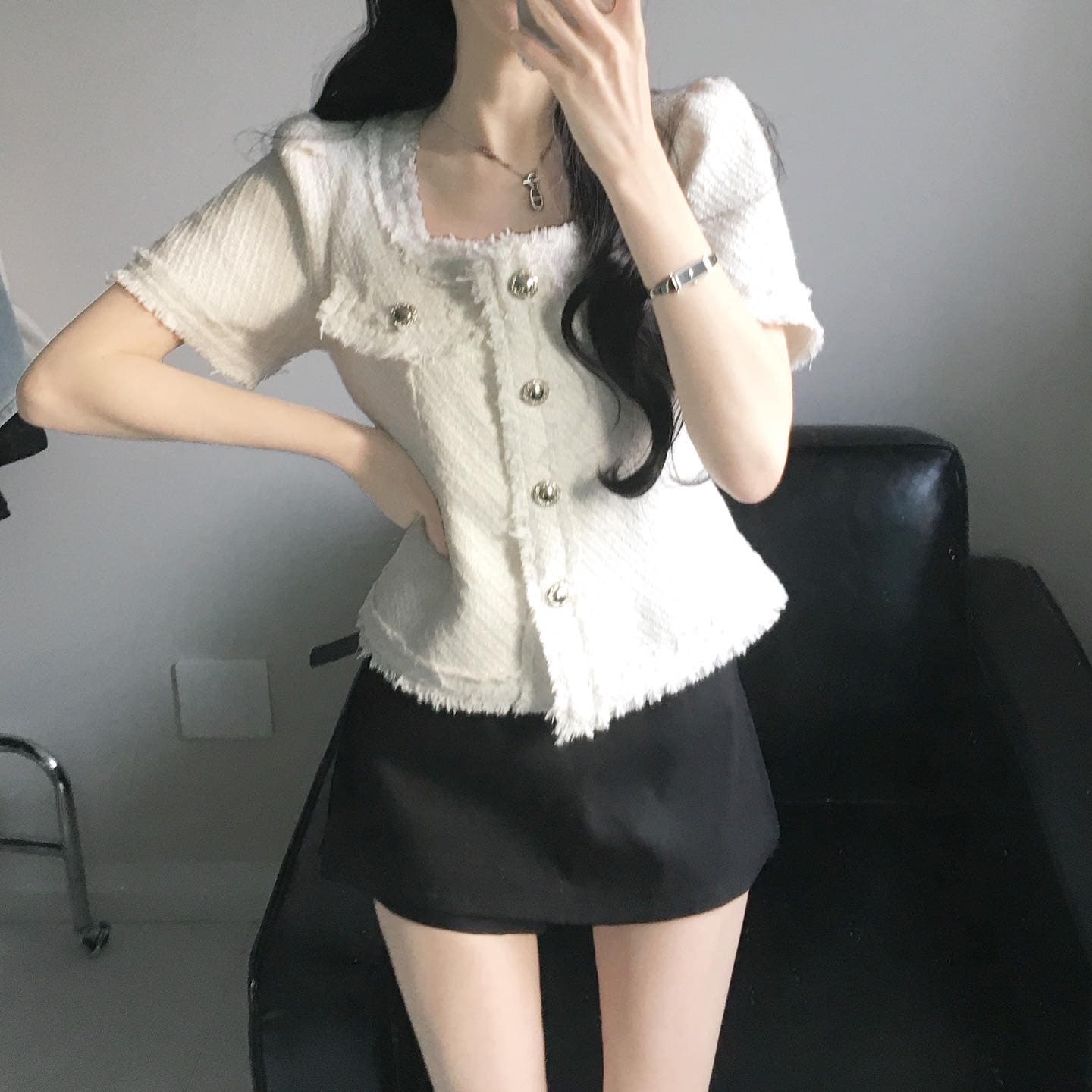 품격 작은 샤넬 스타일 광장 칼라 몸매 가꾸기 슬림해 보이는 줄무늬 레이스 반팔 트위드 짧은 여성 코트 상세 이미지 8