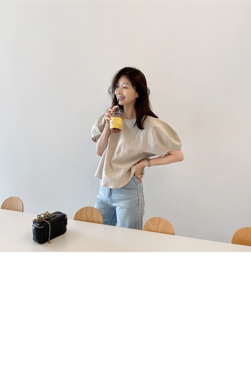 면 린넨 작은 대중 거품 소매 베이지 색 반팔 셔츠 맨위 여성 상세 이미지 2