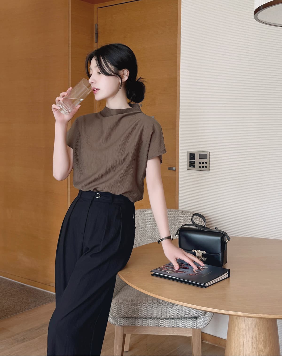 품격 반하이넥 칼라 다용도 실크 여성 셔츠 루즈핏 슬림해 보이는 맨위 여성 상세 이미지 1
