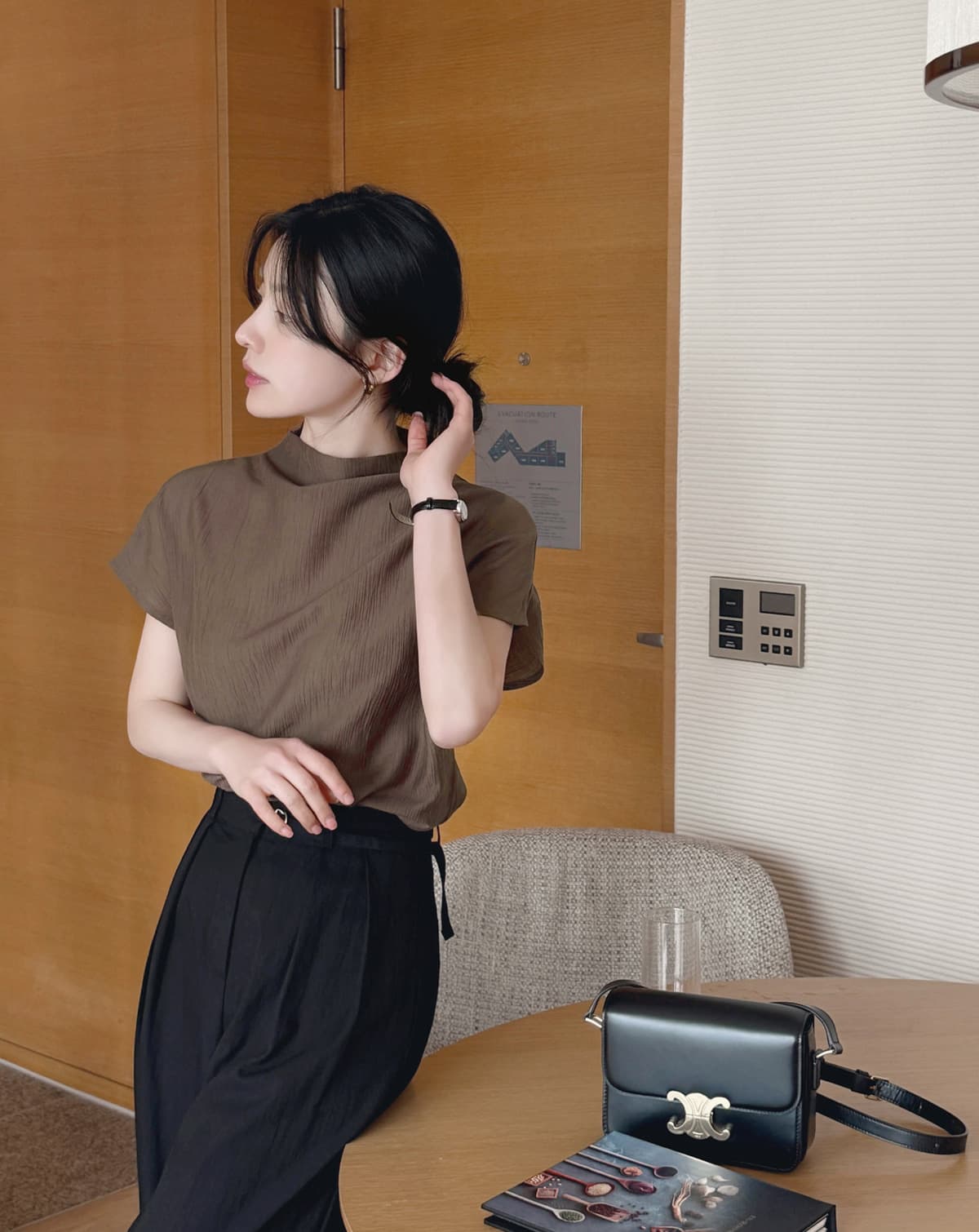 품격 반하이넥 칼라 다용도 실크 여성 셔츠 루즈핏 슬림해 보이는 맨위 여성 상세 이미지 11