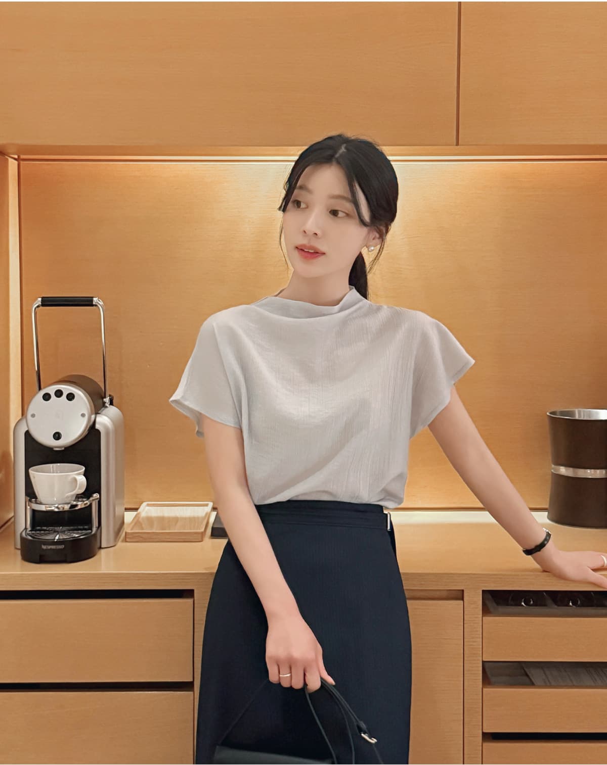 품격 반하이넥 칼라 다용도 실크 여성 셔츠 루즈핏 슬림해 보이는 맨위 여성 상세 이미지 19