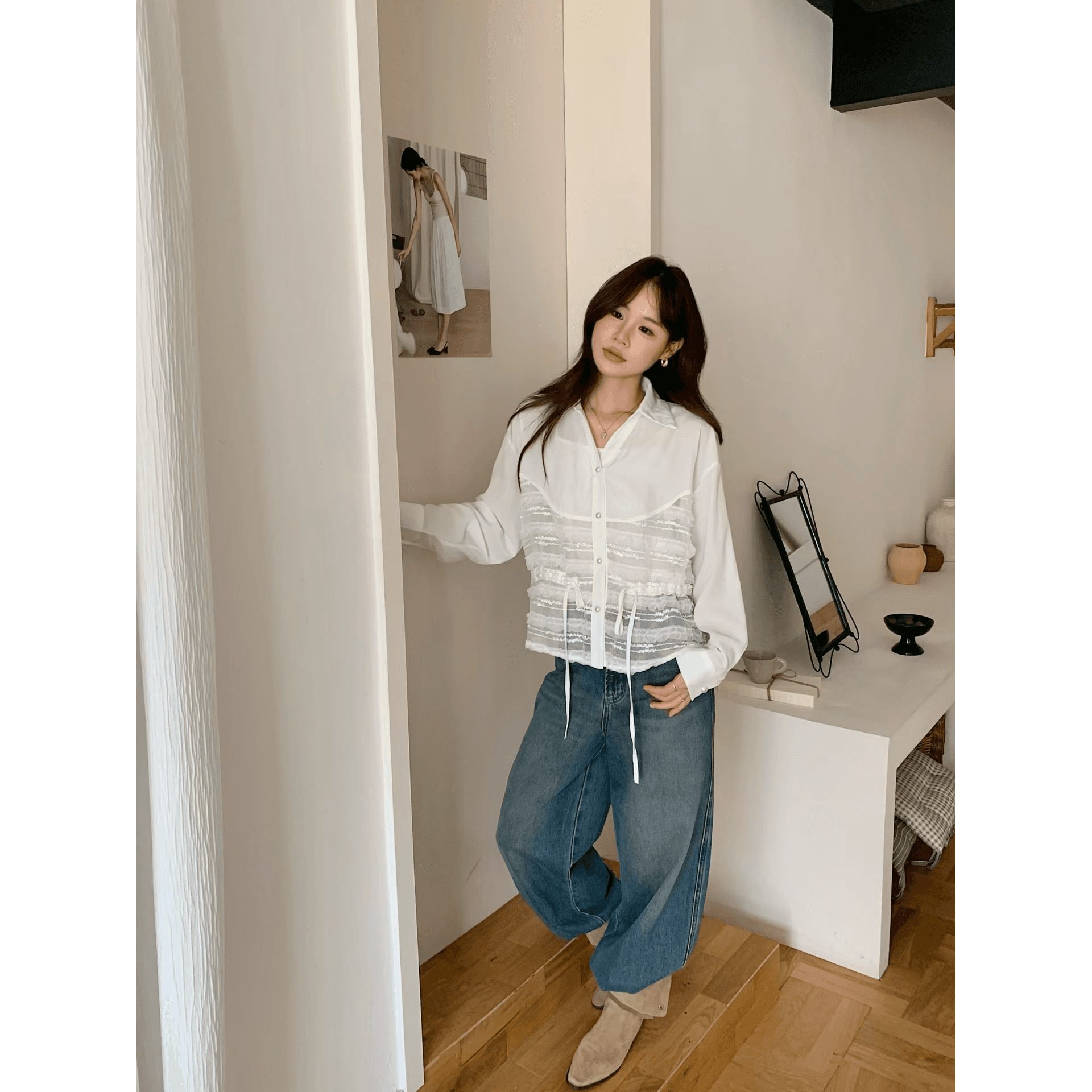한국 동대문 조기 가을 의상 새로운 폴로 칼라 레이스 조각 다중 레이어 프릴 레이스업 긴팔 진주 버클 셔츠 이미지 5