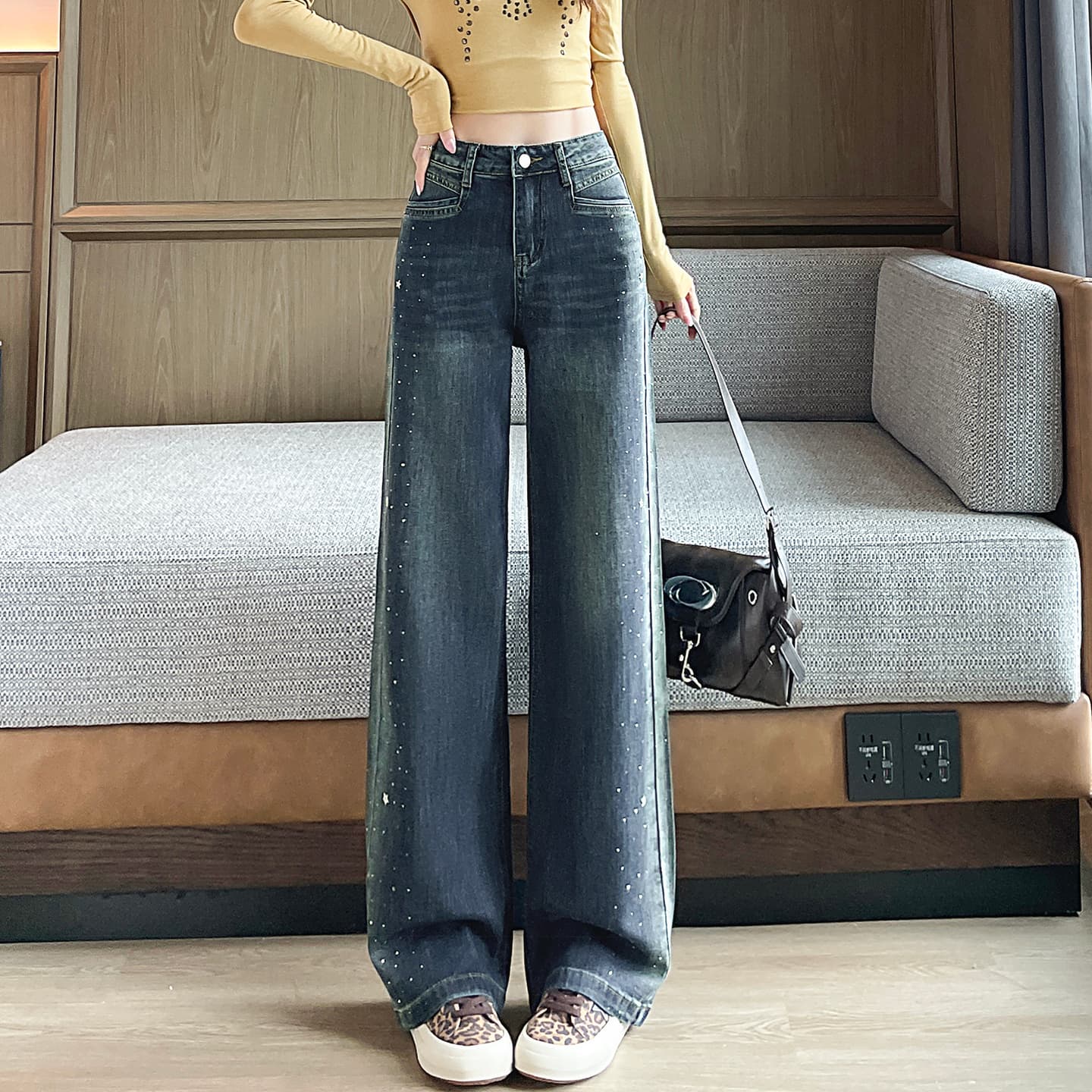 실사 핫픽스 그라데이션 스트레이트 청바지 여성 2026 봄 가을 새로운 슬림해 보이는 루즈핏 세련된 넓은 다리 바닥 청소 바지 이미지 3