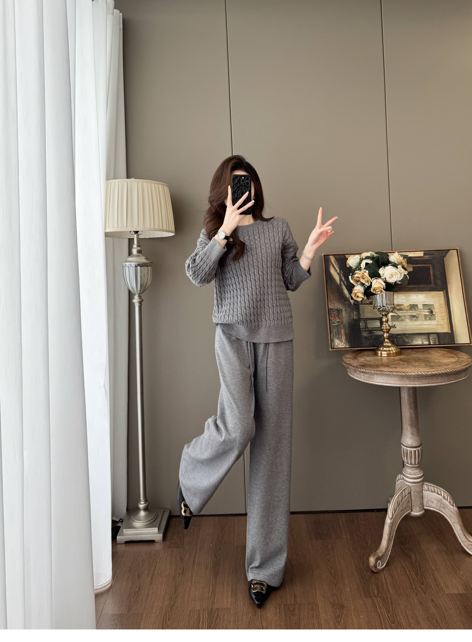가을 겨울 새로운 패션 다용도 오래된 돈 느긋한 휴식 센스 라운드 넥 부드러운 찹쌀 트위스트 꽃 스웨터 와이드 레그 팬츠 어린이 투피스 세트 상세 이미지 8