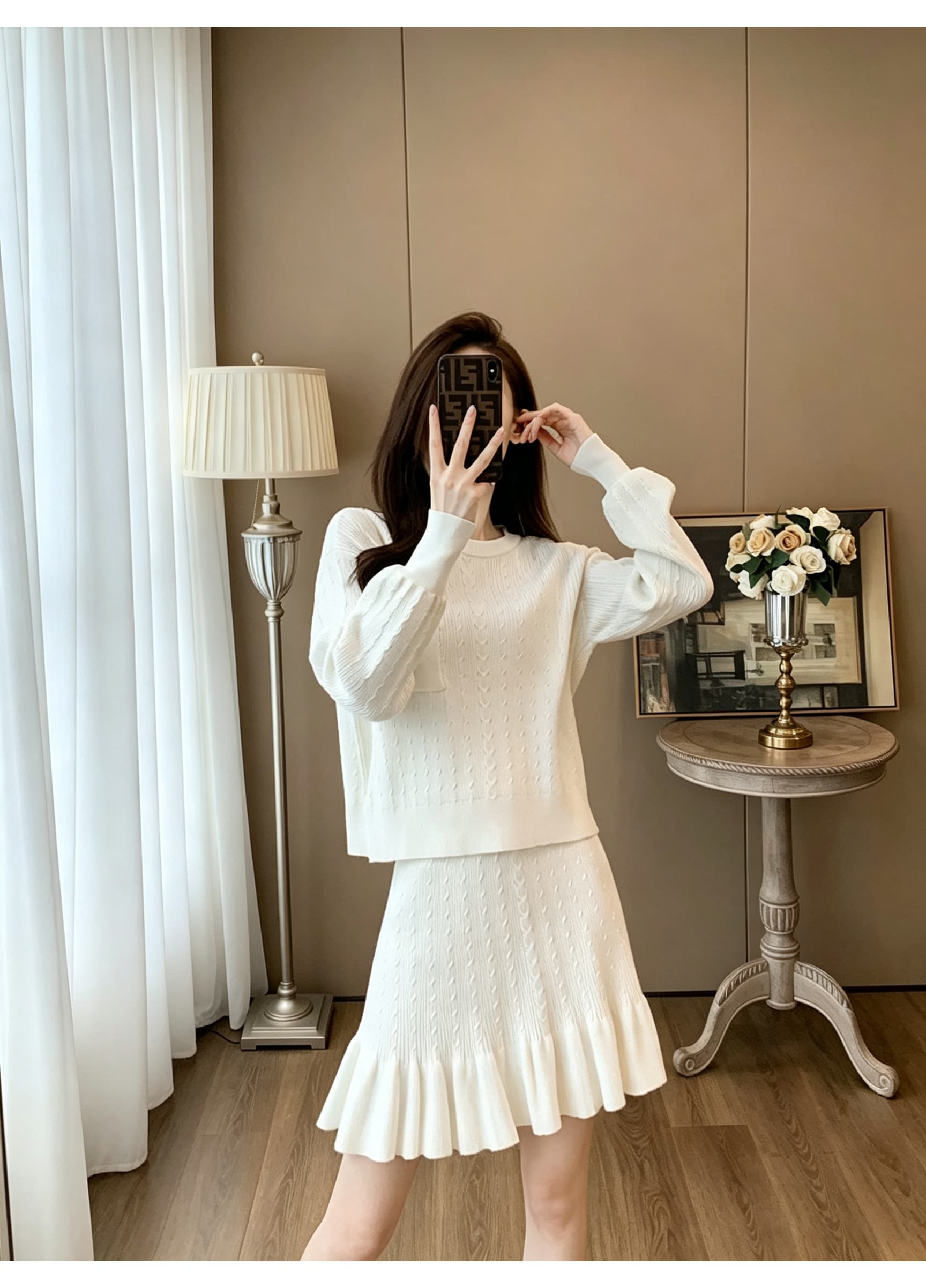 라운드 넥 벌룬 소매 질감 니트 투피스 세트 자수 막대기 가방 쇼트 스타일 맨위 하이웨이스트 프릴 반신 미니 스커트 상세 이미지 11