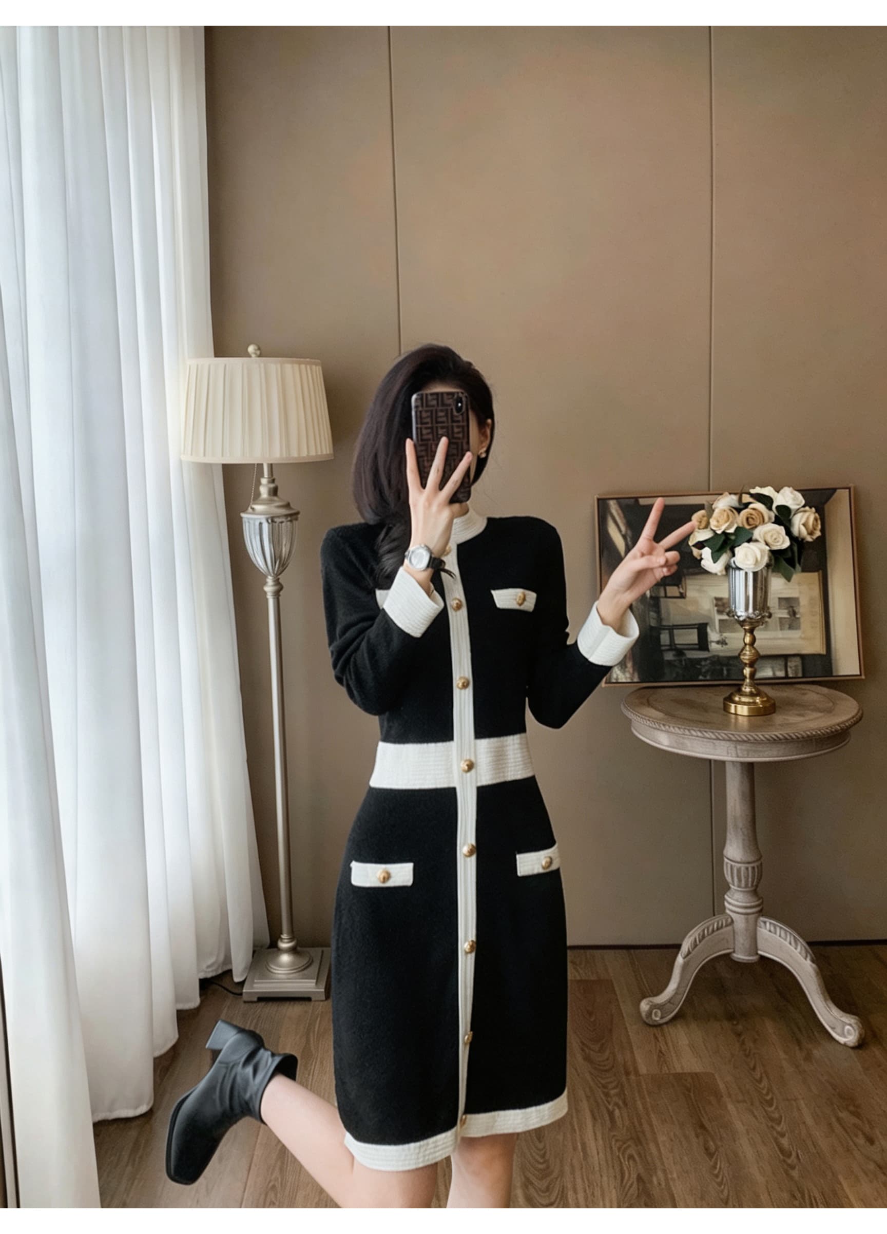 가을 작은 샤넬 스타일 배색 니트 여성 드레스 라운드 넥 긴팔 금속 버클 허리 수축 중간 길이 품격 스트레이트 치마 상세 이미지 43