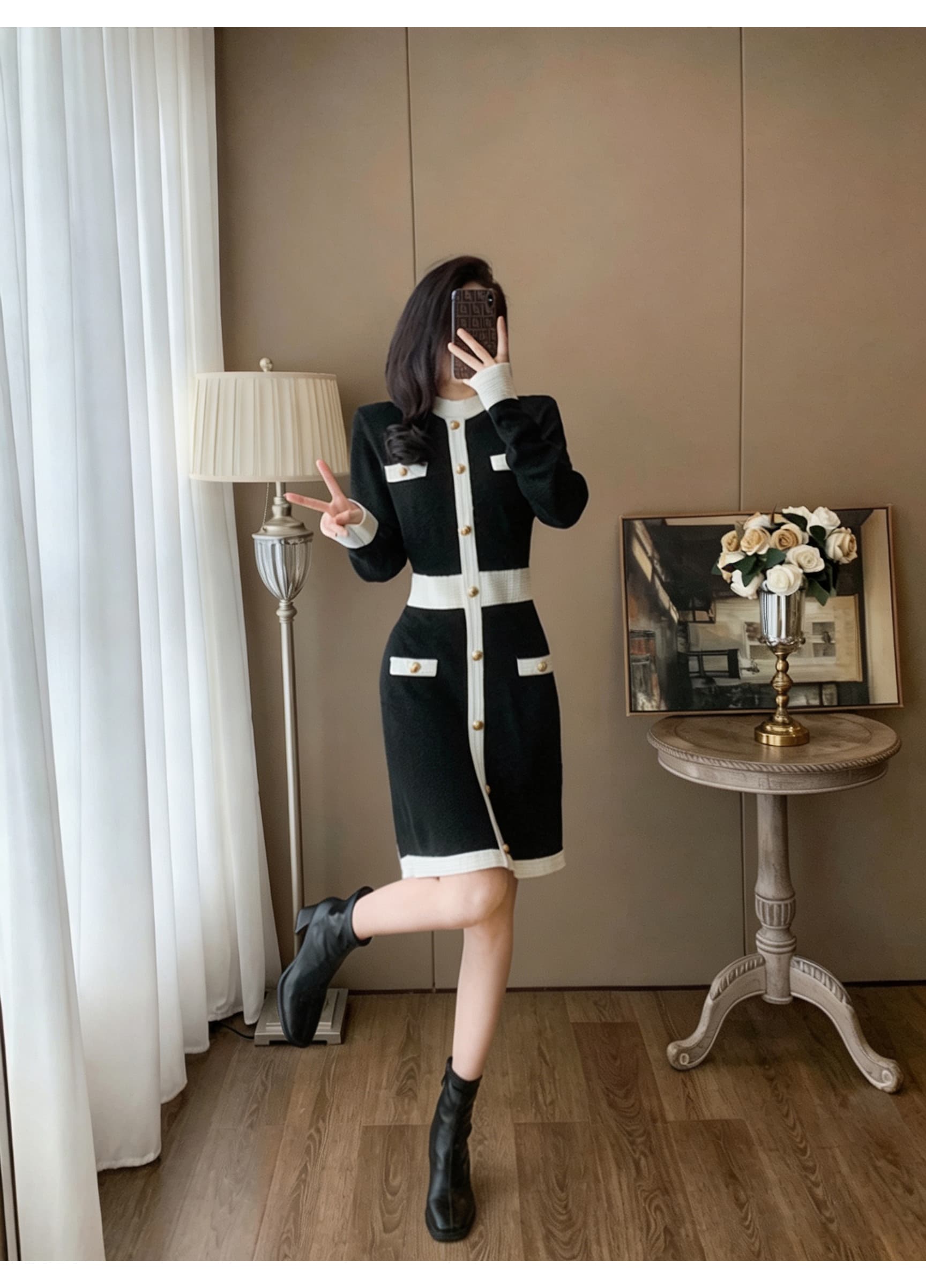 가을 작은 샤넬 스타일 배색 니트 여성 드레스 라운드 넥 긴팔 금속 버클 허리 수축 중간 길이 품격 스트레이트 치마 상세 이미지 47