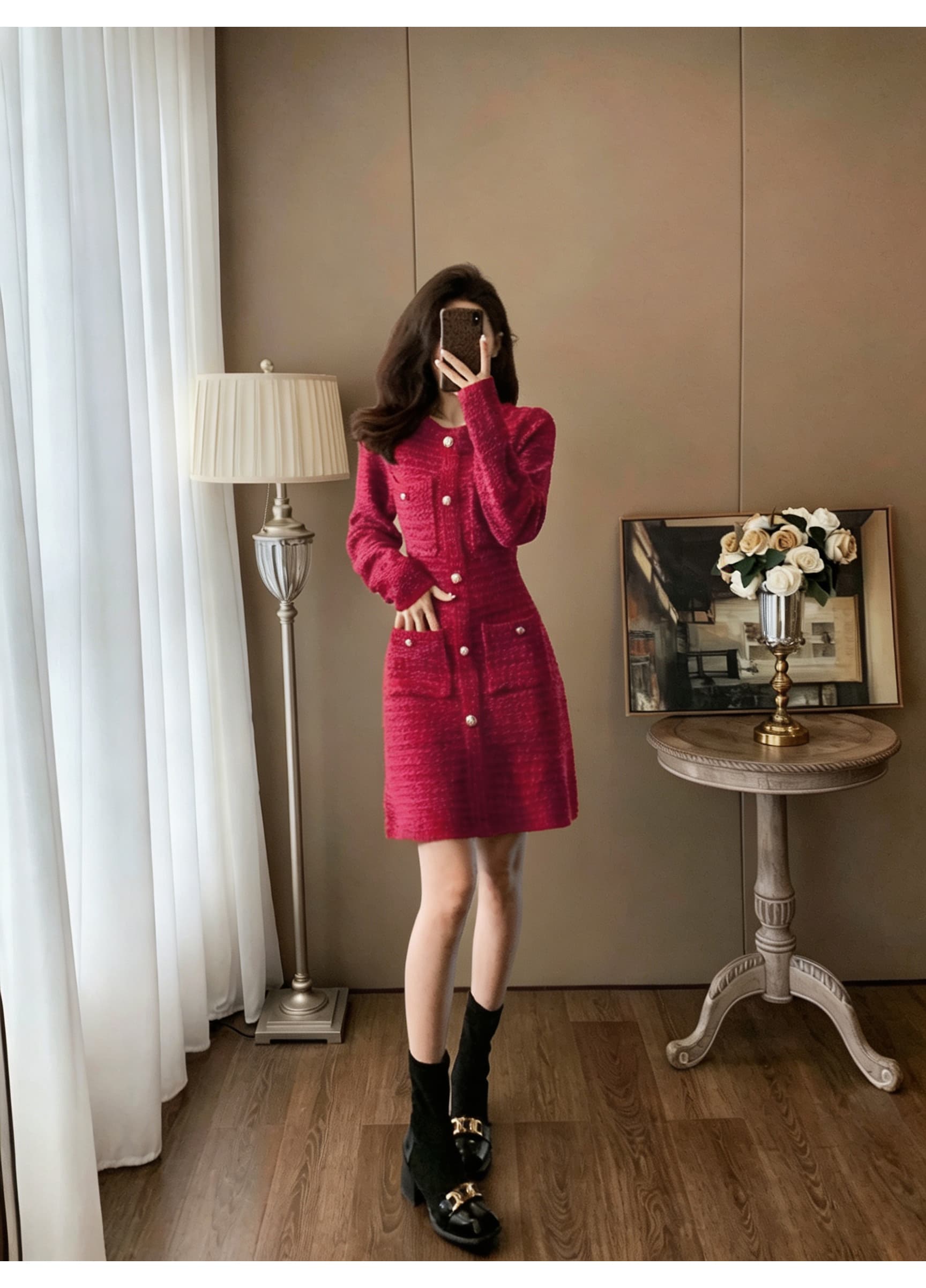 2026 작은 샤넬 스타일 니트 여성 드레스 라운드 넥 금속 버클 기타 주머니 허리 수축 슬림해 보이는 긴팔 중간 길이 치마 상세 이미지 3