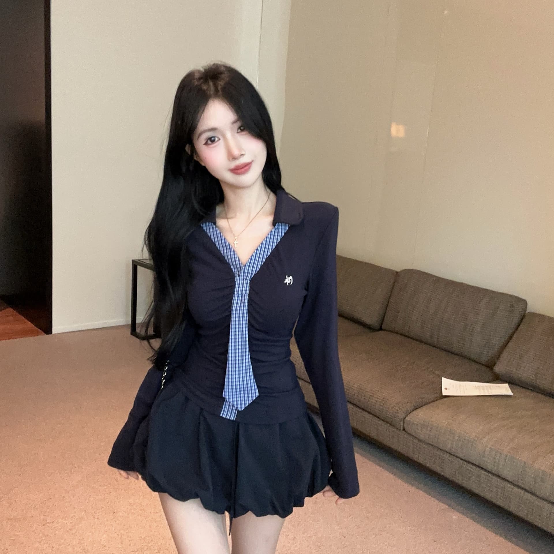 실사 순수한 욕망 핫걸 체크무늬 칼라 긴팔 티셔츠 여성 가을 섹시함 허리 수축 맨위 바람 퍼프 미니 스커트 투피스 세트 이미지 5