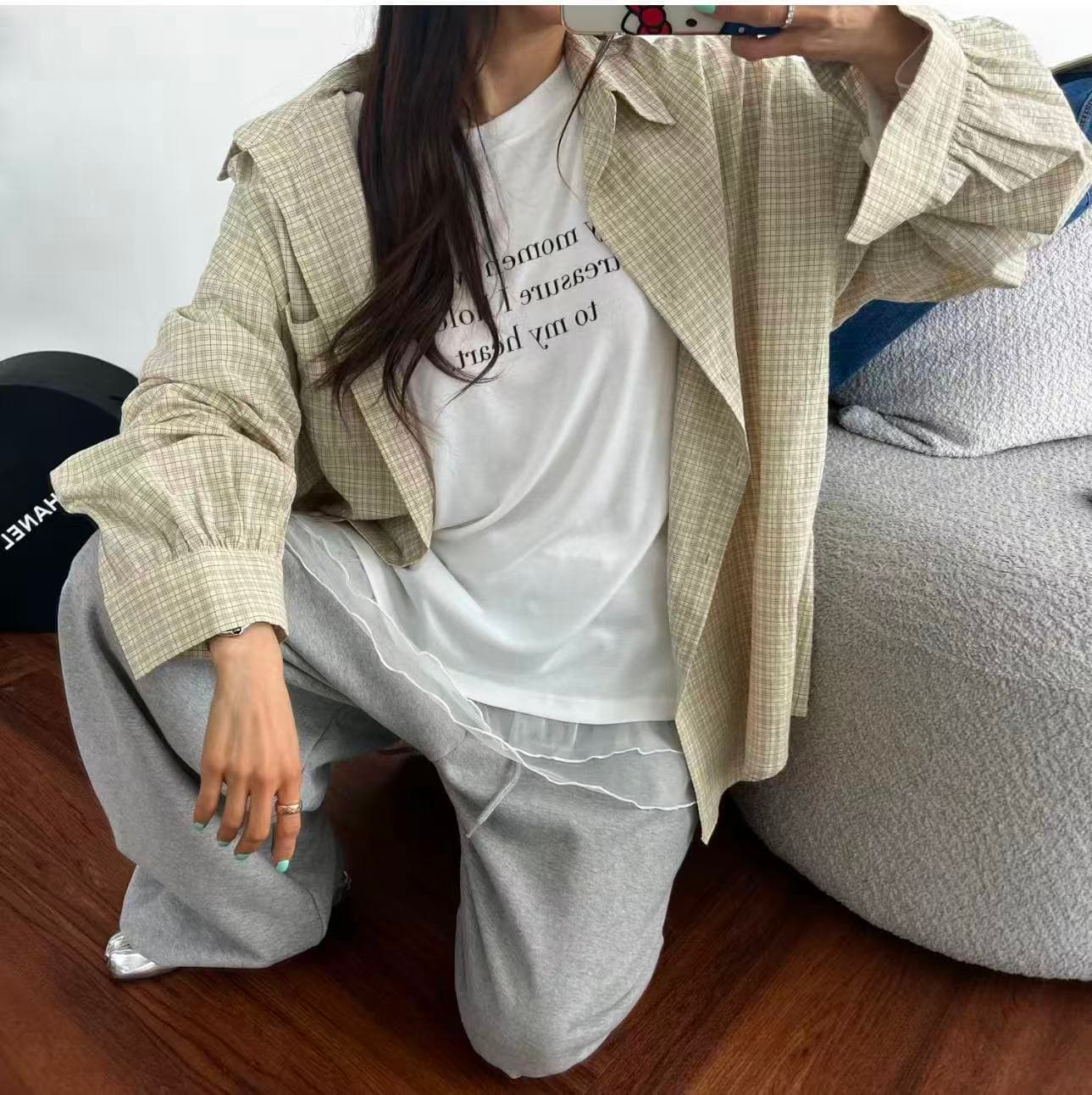재고 있음 한국 ins 패션 알파벳 프린트 레이스 조각 라운드 넥 다용도 생김새 티셔츠 상세 이미지 4