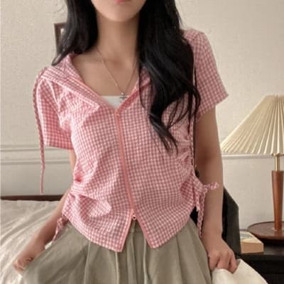 재고 있음 chic 새로운 봄 여름 지퍼 반팔 펌프 로프 허리 수축 좋은 체크무늬 후드 쇼트 스타일 셔츠 상세 이미지 1