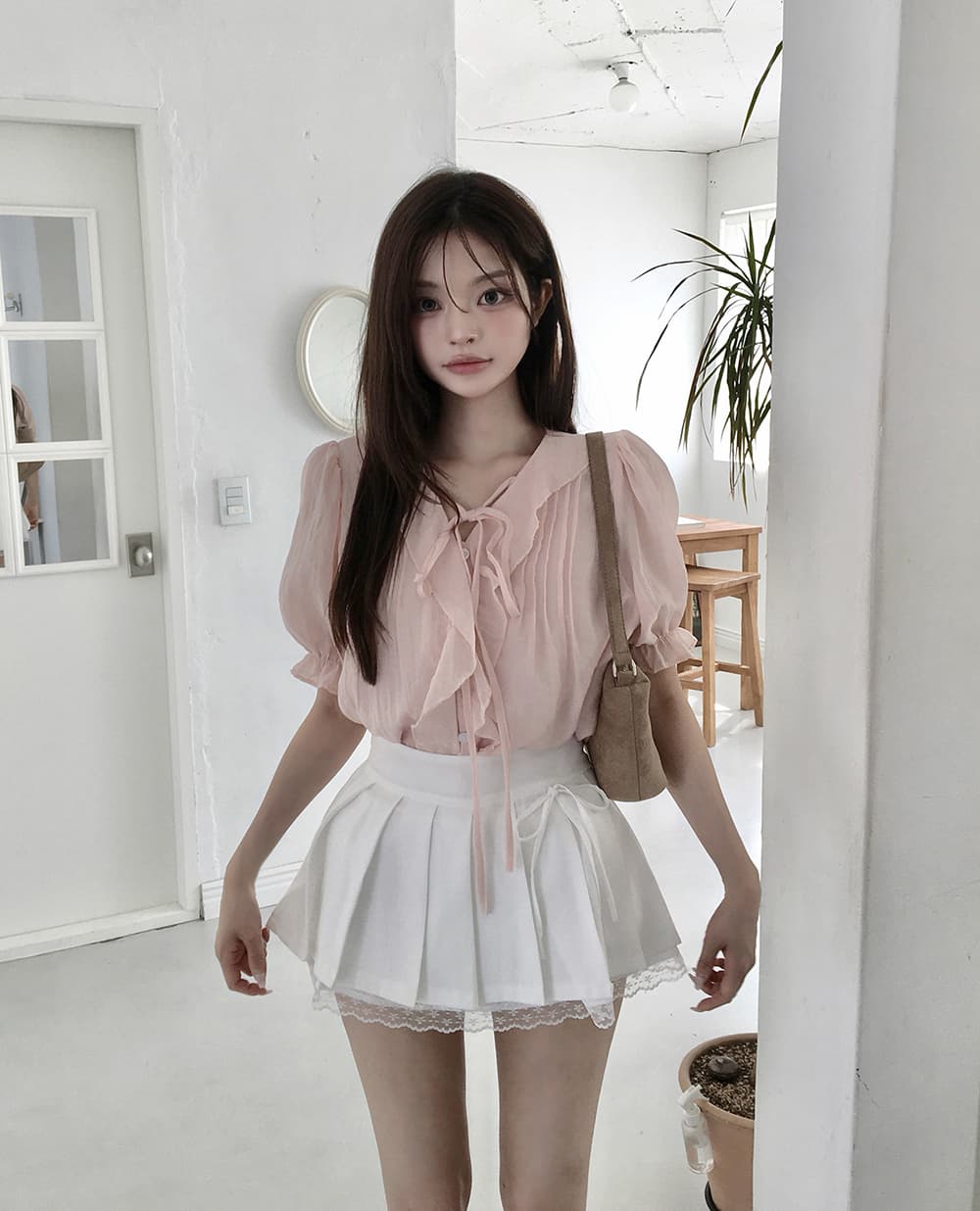 재고 있음 프랑스식 달콤함 연령 감소 프릴 물결무늬 칼라 플리츠 레이스업 마이크로 ~을 통해 이중층 반팔 여성 셔츠 상세 이미지 6