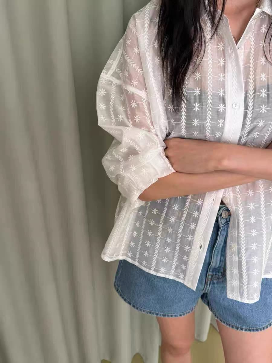 재고 있음 한국 chic 느긋한 바람 루즈핏 홀로우 아웃 자수 셔츠 상세 이미지 9