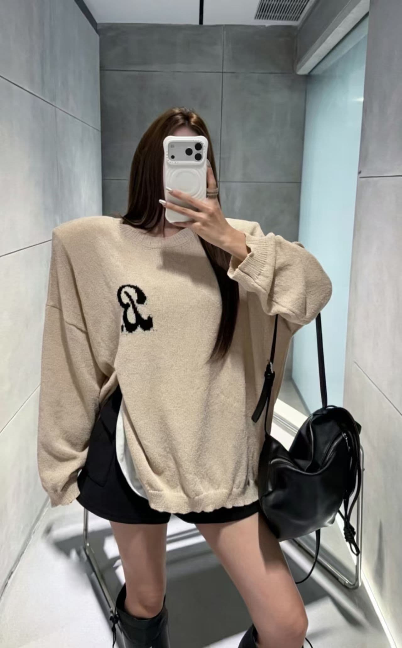 재고 있음 한국 동대문 26 가을 새로운 라운드 넥 달콤함 트임 어깨 패드 느긋한 슬림해 보이는 니트 스웨터 여자 상세 이미지 2