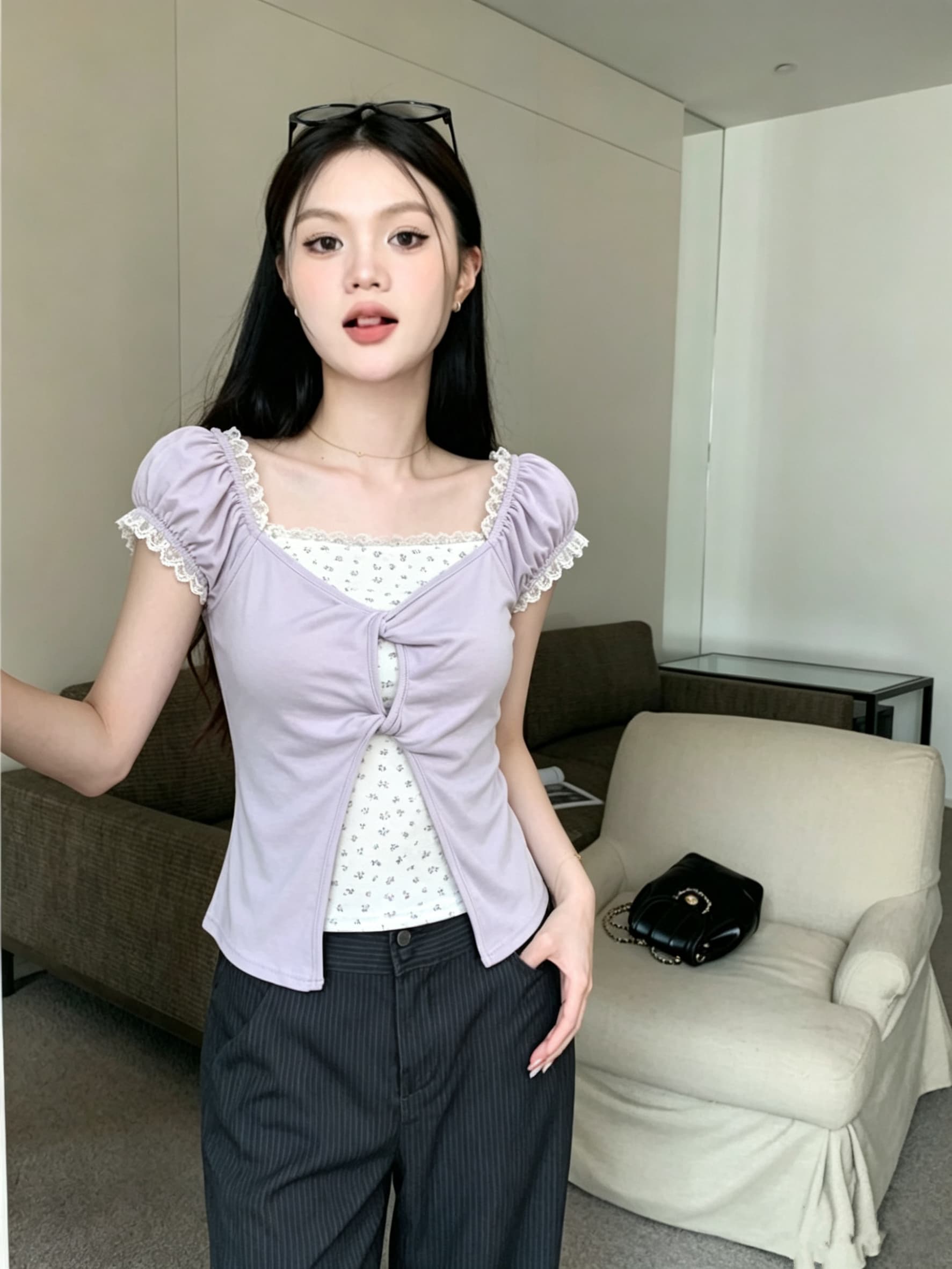 실사 신제품 보라색 레이스 꽃무늬 페이크 레이어드 반팔 티셔츠 여성 여름 달콤함 몸매 가꾸기 쇼트 스타일 맨위 상세 이미지 5