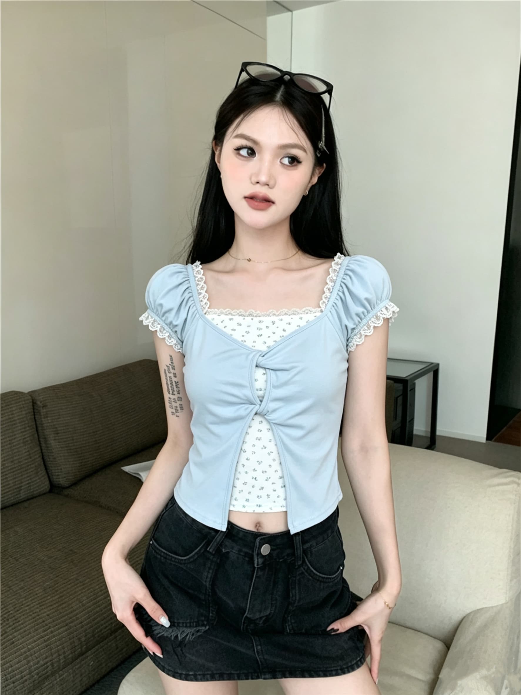 실사 신제품 보라색 레이스 꽃무늬 페이크 레이어드 반팔 티셔츠 여성 여름 달콤함 몸매 가꾸기 쇼트 스타일 맨위 상세 이미지 6