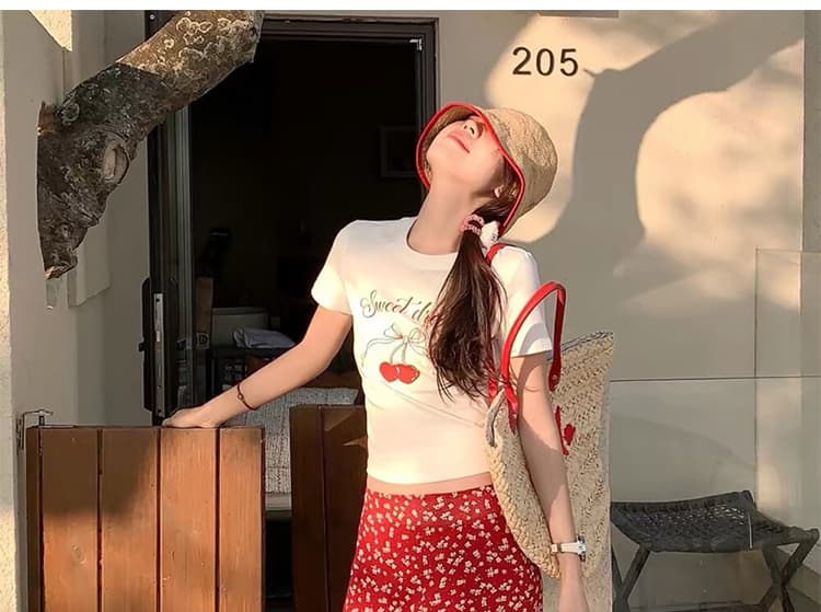 꽃무늬 쉬폰 타이트 스커트 반신 스커트 여성 2026 여름 새로운 한 부서 달콤함 품격 슬림해 보이는 인어 꼬리 치마 상세 이미지 9
