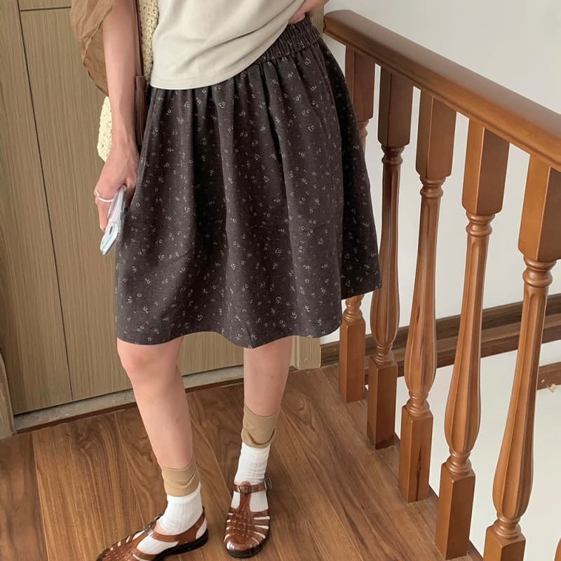 실사 가을 새로운 한 부서 chic 꽃무늬 반신 스커트 다용도 슬림해 보이는 허리밴드 캐주얼 한 마디 꽃밭 중간 스커트 이미지 3