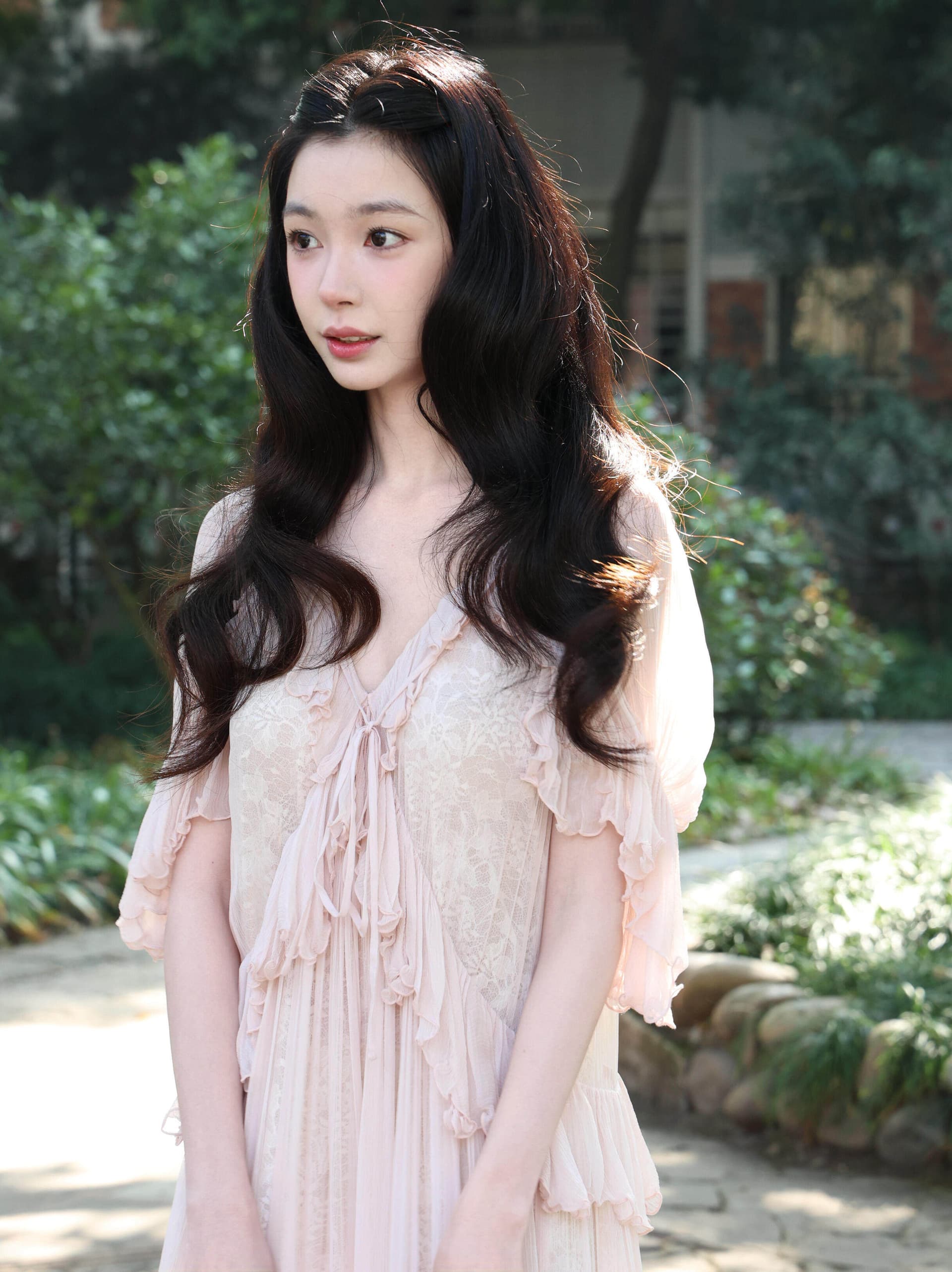 지점 남쪽 남쪽 같은 단락 cello 26 봄 사람들 실크 핑크색 레이스 7부 소매 프릴 반팔 드레스 상세 이미지 22