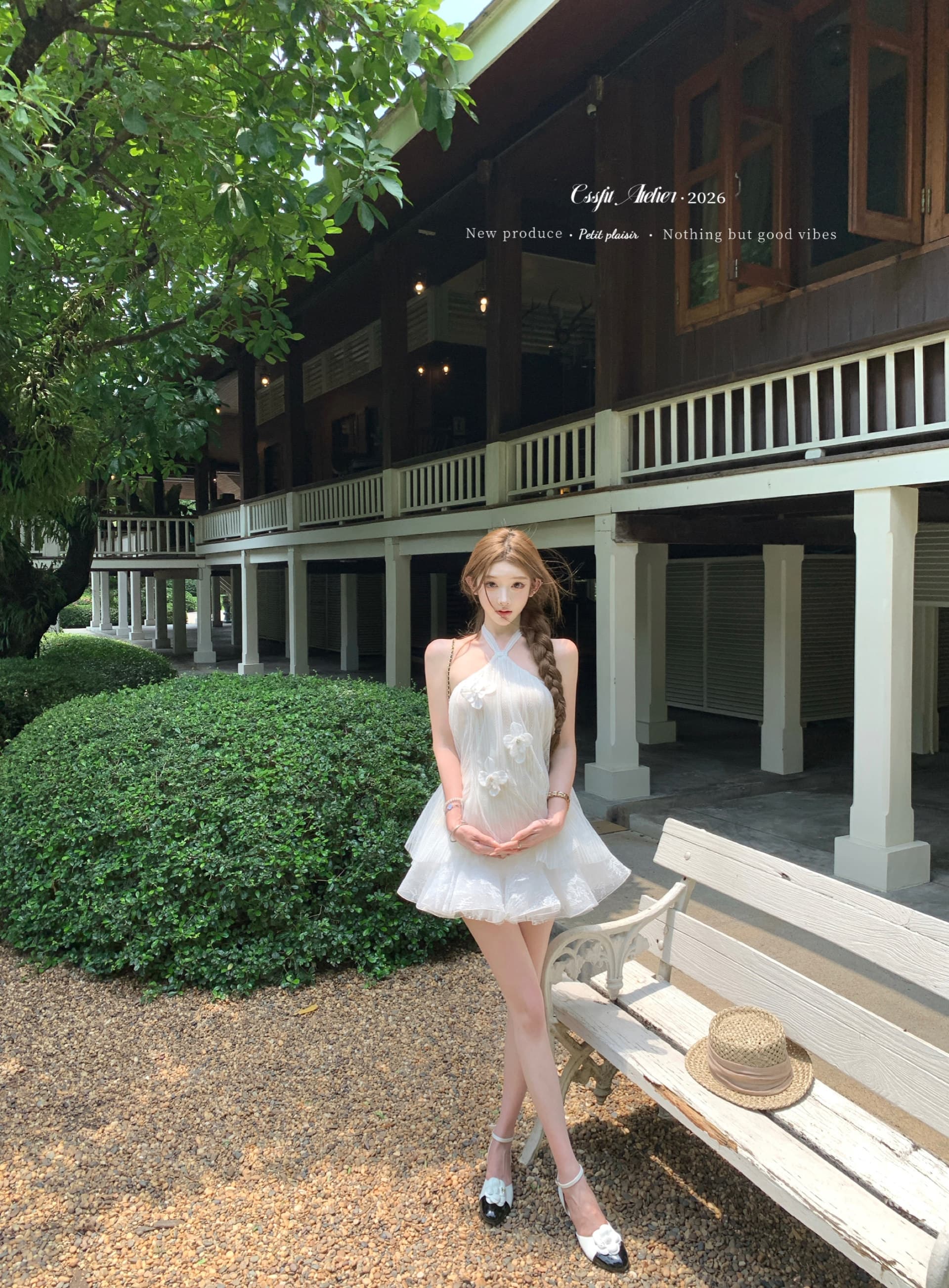 늦게 우산 우산 26 ss 무거운 꽃잎 화이트 캄파넬라 세과 행침 목 망사 꽃 맨위 파란색 주간 실크 라이 경기 서울 긴 바지 상세 이미지 76