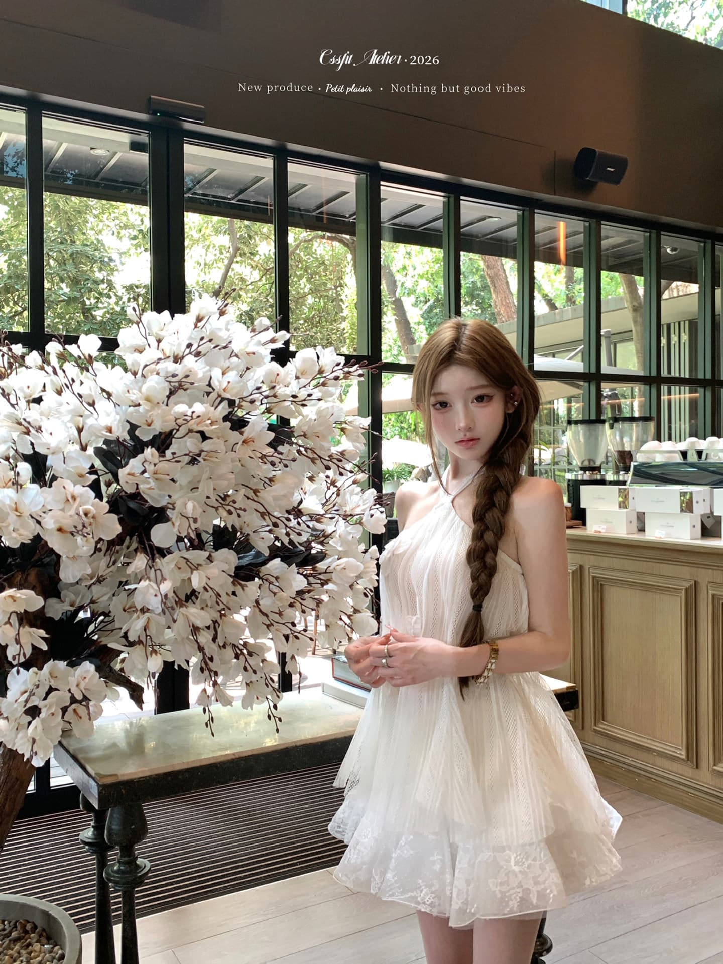 늦게 우산 우산 26 ss 무거운 꽃잎 화이트 캄파넬라 세과 행침 목 망사 꽃 맨위 파란색 주간 실크 라이 경기 서울 긴 바지 상세 이미지 80