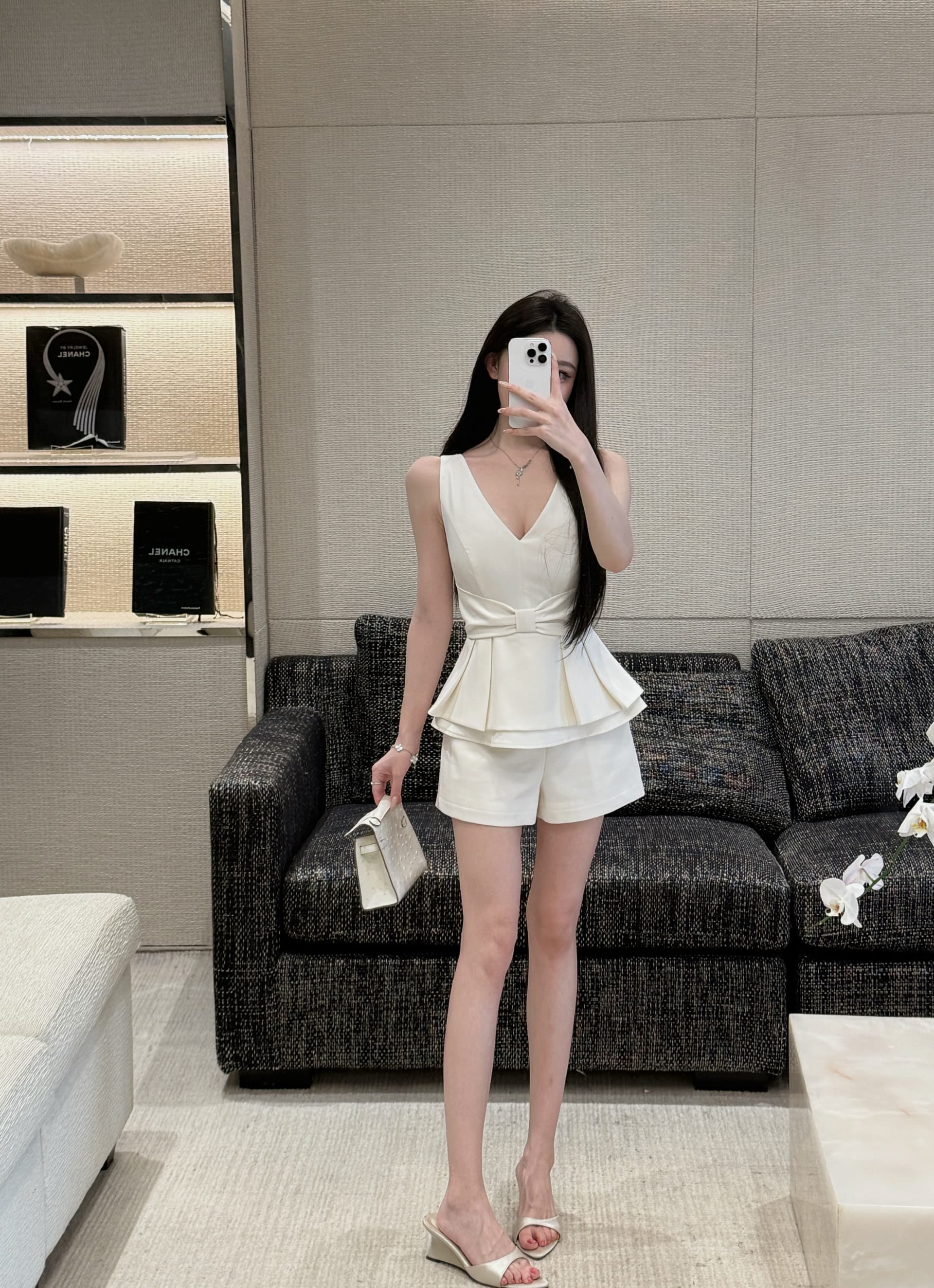 youenbb 화이트 티 프랑스식 세트 로얄 자매 바람 고급 품격 여름 화이트 폴로 칼라 민소매 레이스업 상세 이미지 5