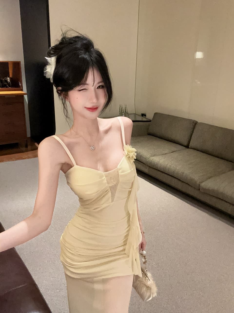 실사 섹시함 낮은 가슴 홀로우 아웃 슬립 롱 코트 망사 드레스 복장 상세 이미지 17