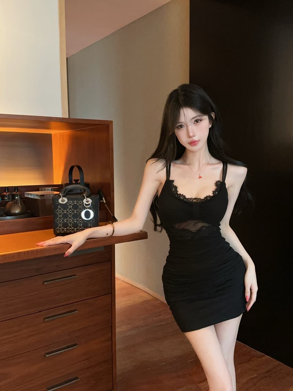 실사 섹시함 낮은 가슴 망사 타이트 스커트 드레스 복장 쇼트 스타일 상세 이미지 16