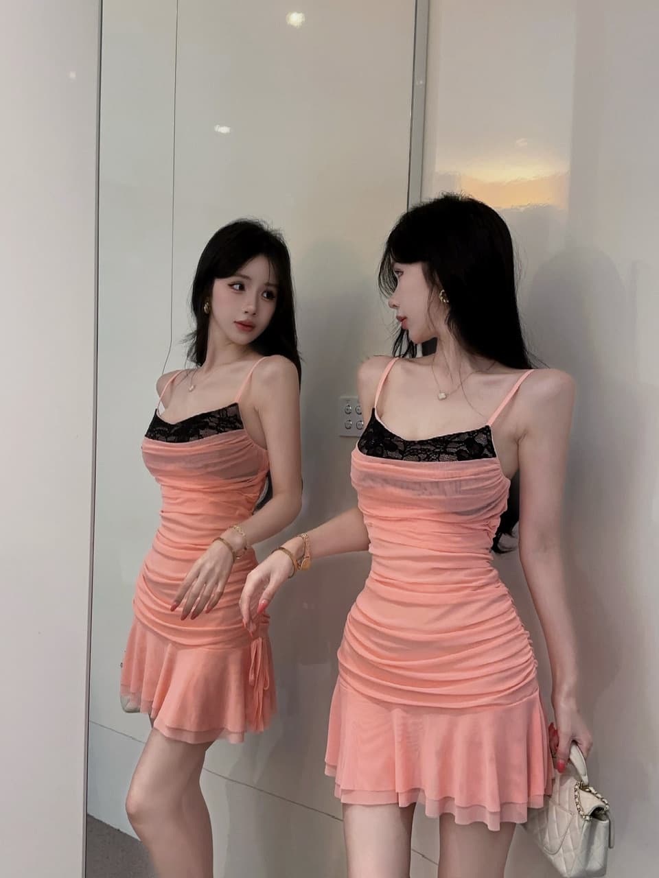 실사 섹시함 낮은 가슴 레이스 조각 슬립 쇼트 스타일 망사 드레스 상세 이미지 21