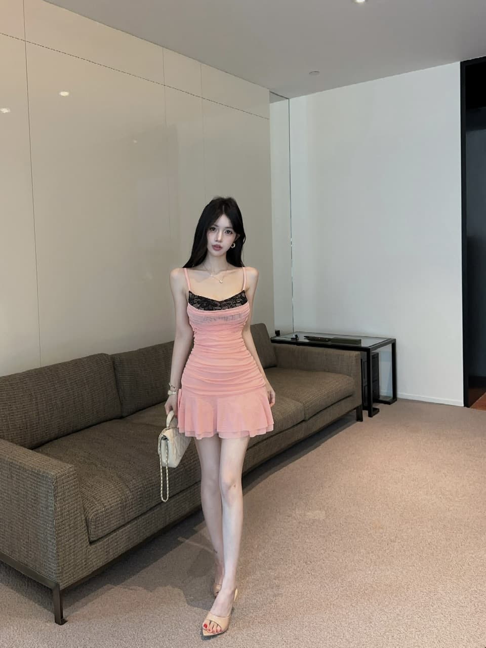 실사 섹시함 낮은 가슴 레이스 조각 슬립 쇼트 스타일 망사 드레스 상세 이미지 24