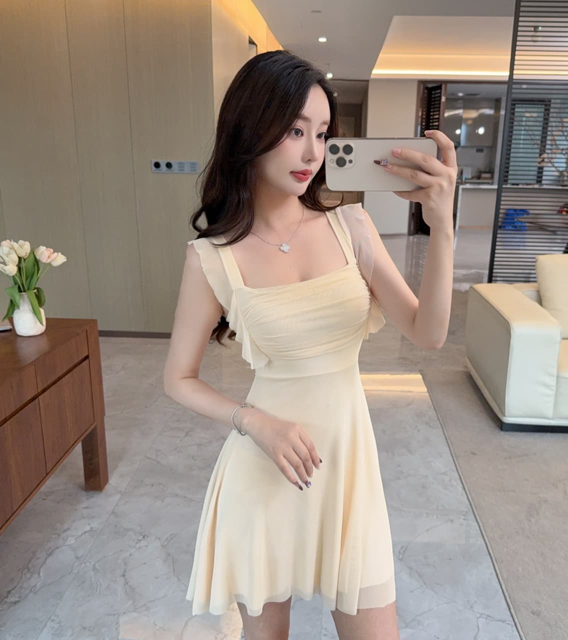 실사 섹시함 낮은 가슴 망사 프릴 큰 진자 드레스 이미지 2