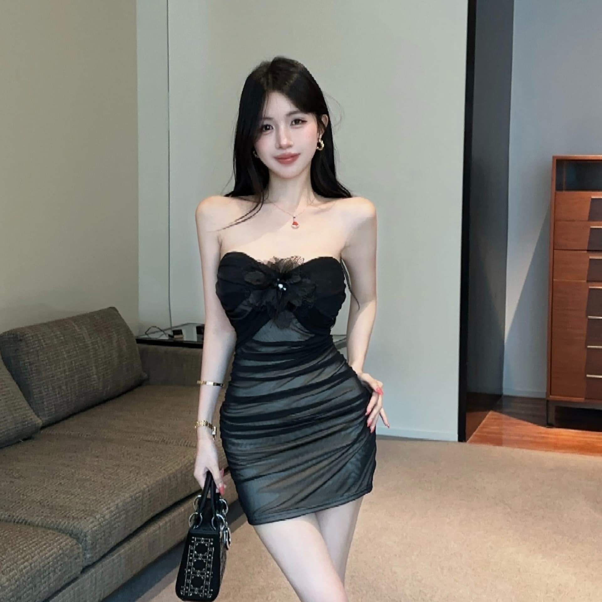 실사 망사 튜브탑 쇼트 스타일 꽃 패치워크 드레스