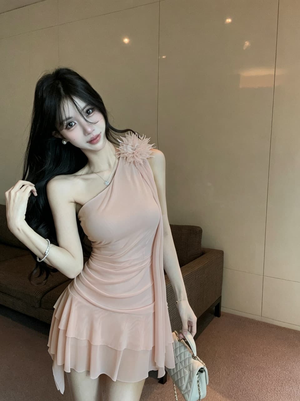 실사 숄더백 쇼트 스타일 프릴 타이트 스커트 드레스 상세 이미지 5