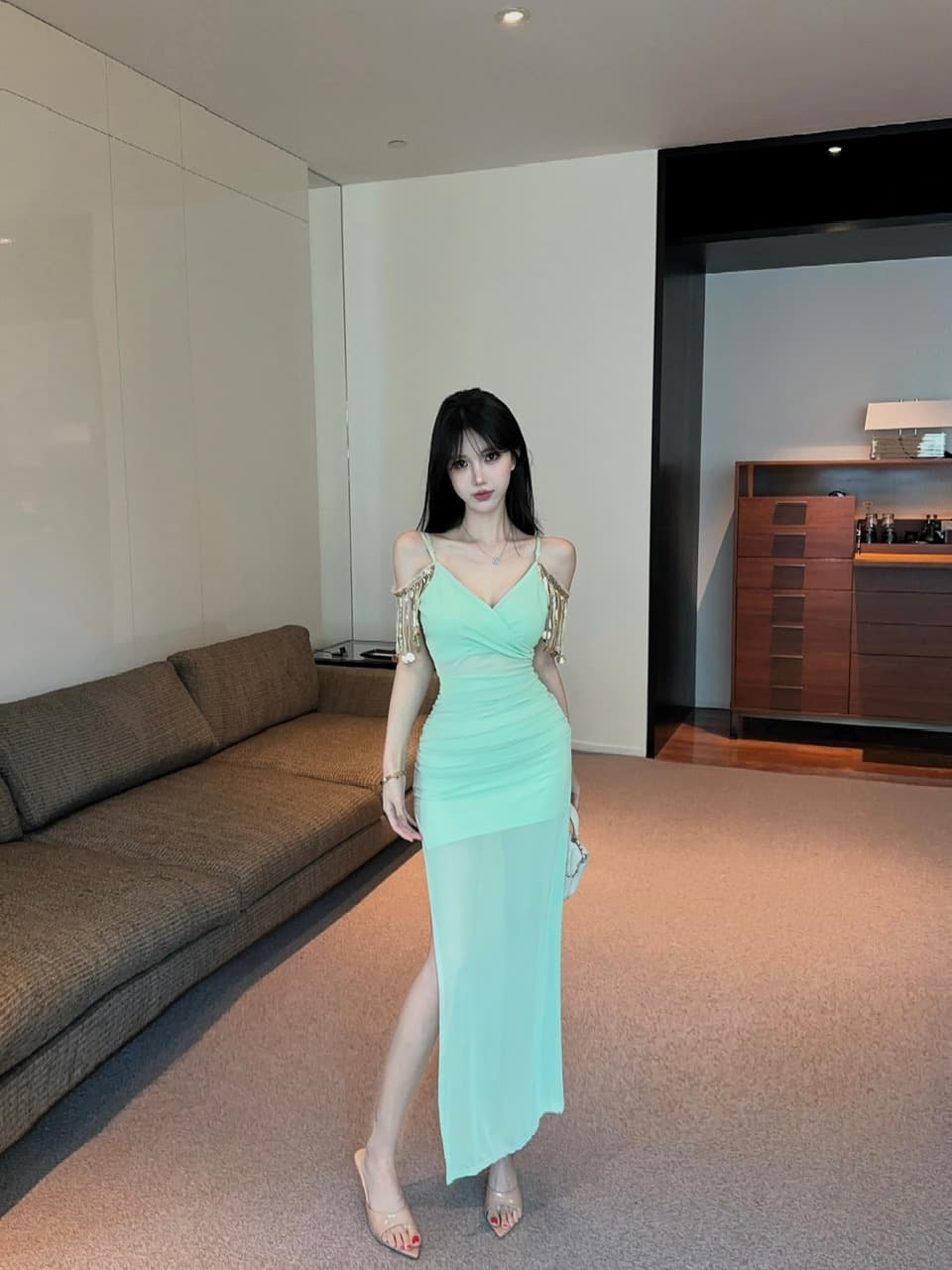 실사 롱 코트 술 패치워크 망사 슬립 드레스 상세 이미지 24