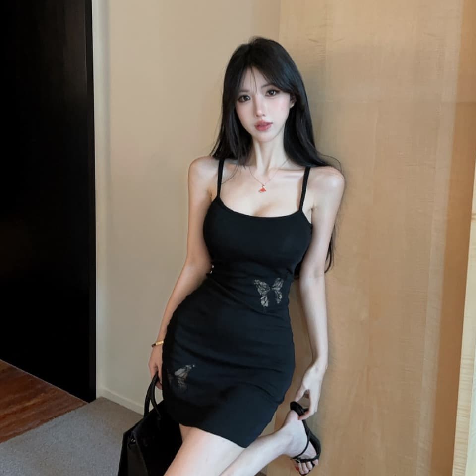 실사 쇼트 스타일 슬립 면 소재 드레스 이미지 3
