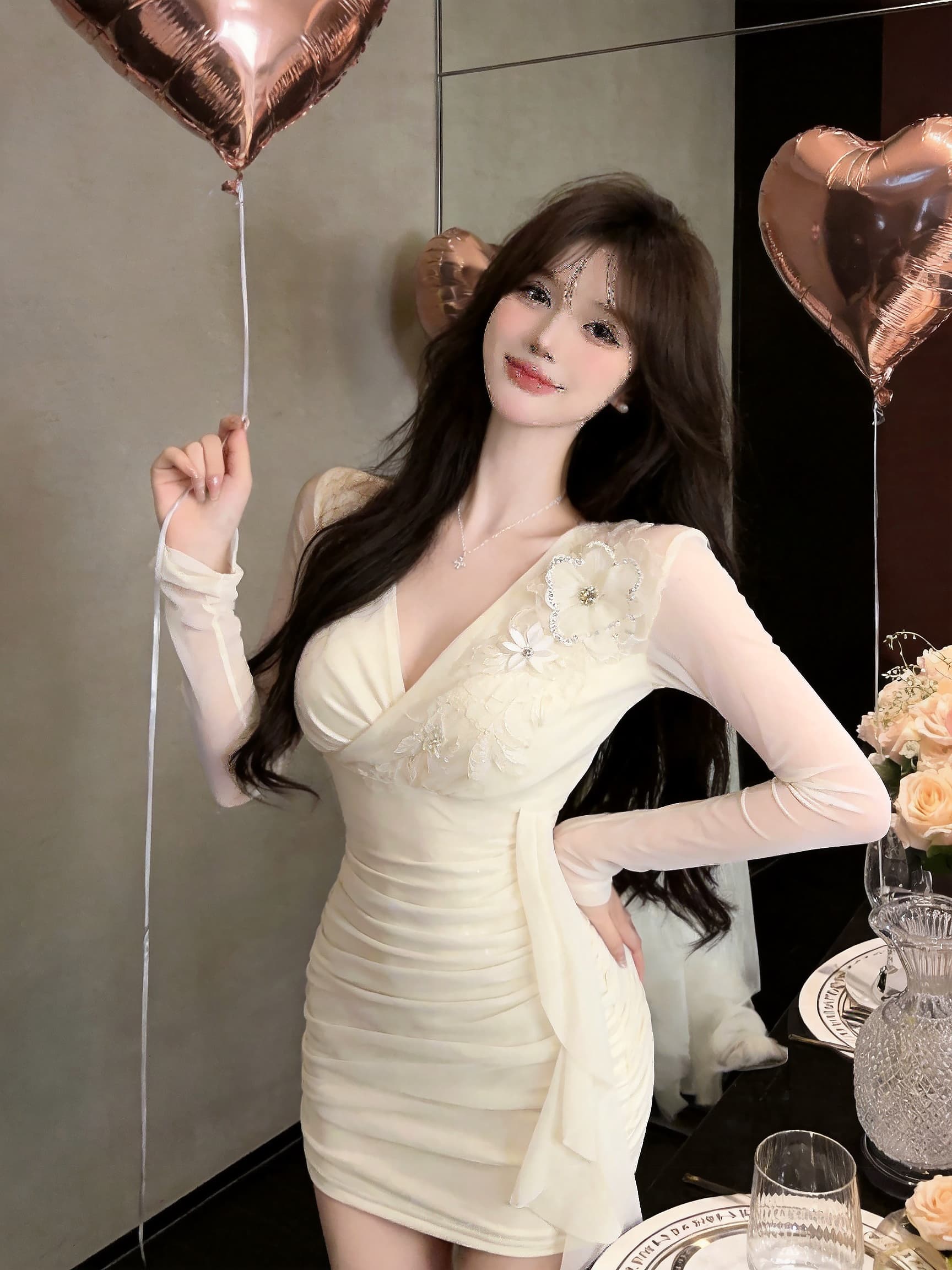 실사 긴팔 망사 드레스 상세 이미지 4