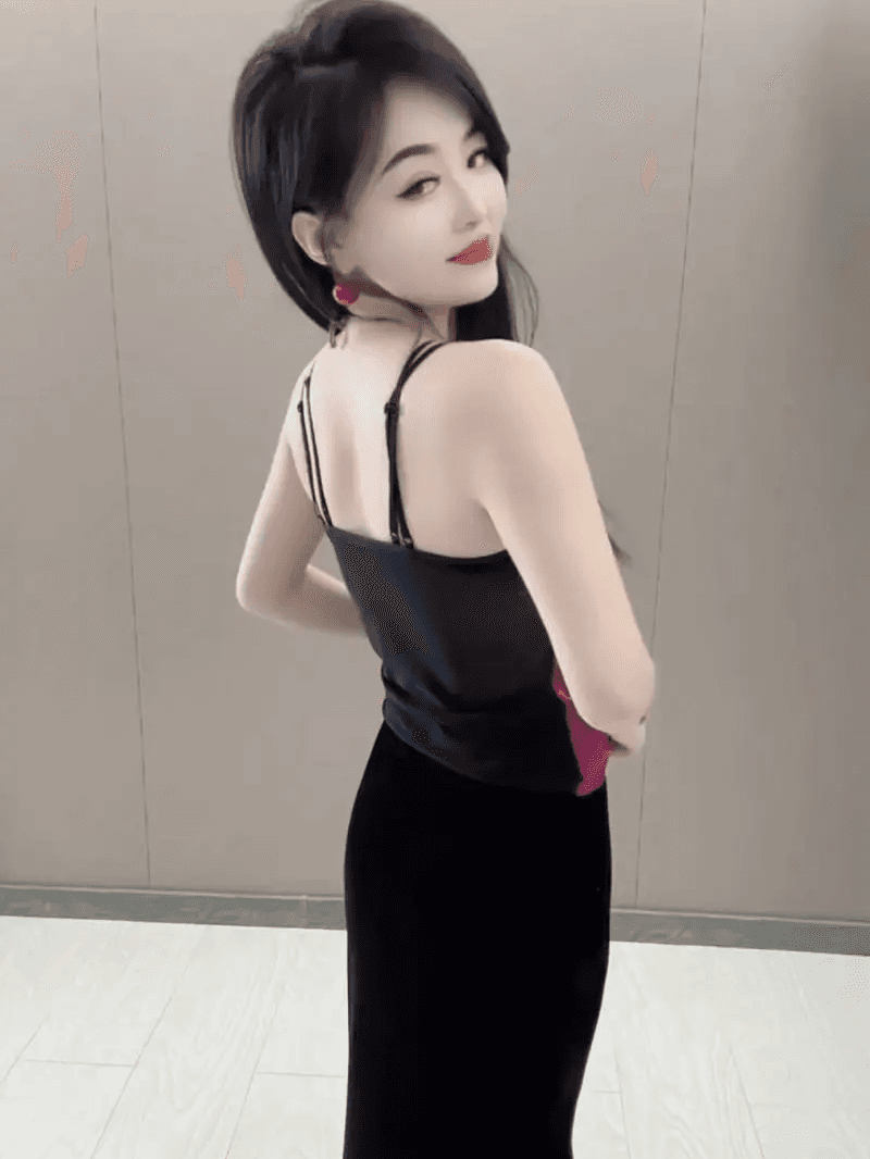 인터넷 유명인 폭발 패션 캐미솔 2026 여름 새로운 아세트산 자수 싸움 인터넷 뒤로 슬림해 보이는 외출용 인사이드 가져 가라. 상세 이미지 3
