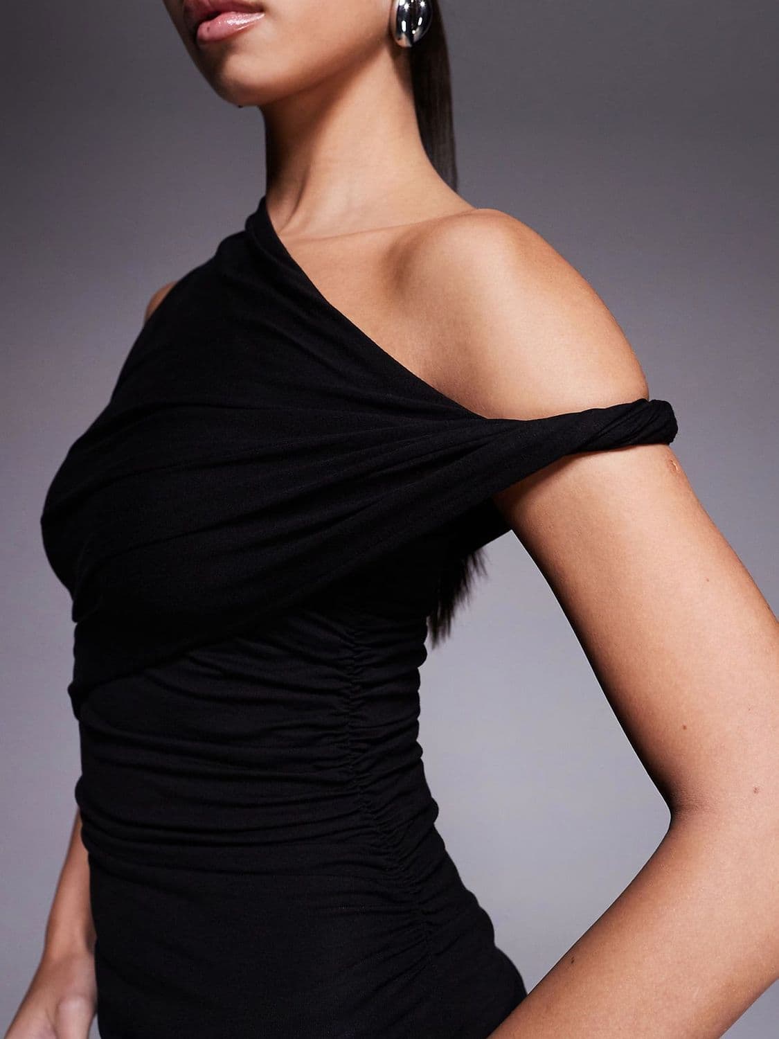 아메리칸 불규칙 펌프 Pleat 디자인 센스 비스듬한 어깨 의류 여성 여름 슬림해 보이는 주름 기본 셔츠 민소매 조끼 티셔츠 상세 이미지 12