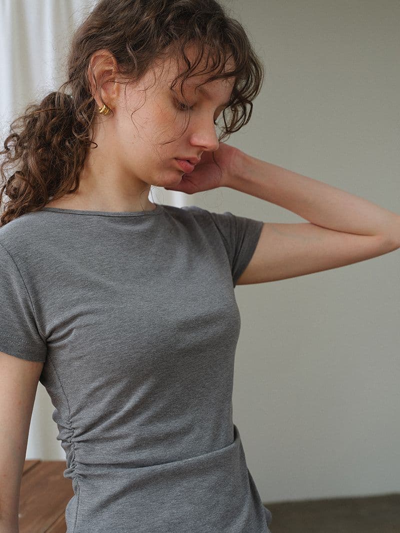 원본 품질 디자인 센스 달콤한 매운맛 바람 핀치 Pleat 허리 수축 슬림해 보이는 긍정적 인 어깨 반팔 티셔츠 여성 의류 2026 여름 새로운 상세 이미지 11