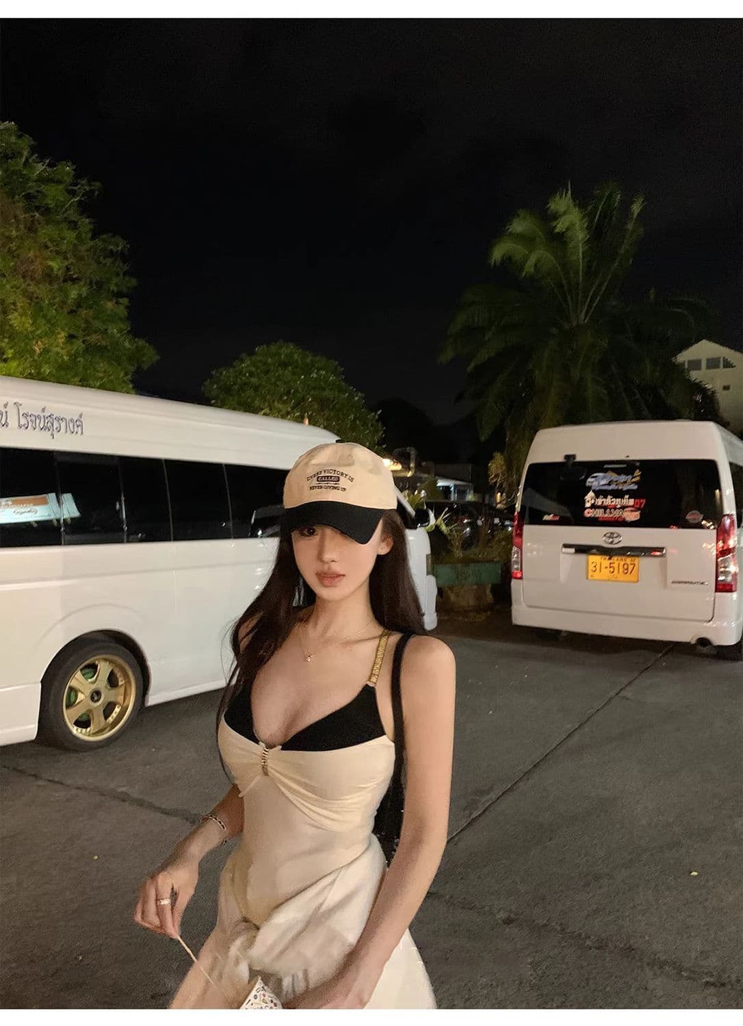 원본 품질 프랑스식 배색 페이크 레이어드 조끼 여성 2026 봄 여름 V넥 순수한 욕망 바람 페이크 레이어드 몸매 가꾸기 슬립 상세 이미지 3
