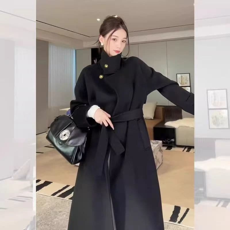 고급 센스 패션 검정색 모직 코트 여성 2026 가을 겨울철 새로운 두꺼운 그는 벤 바람 레이스업 모직 외투 이미지 2