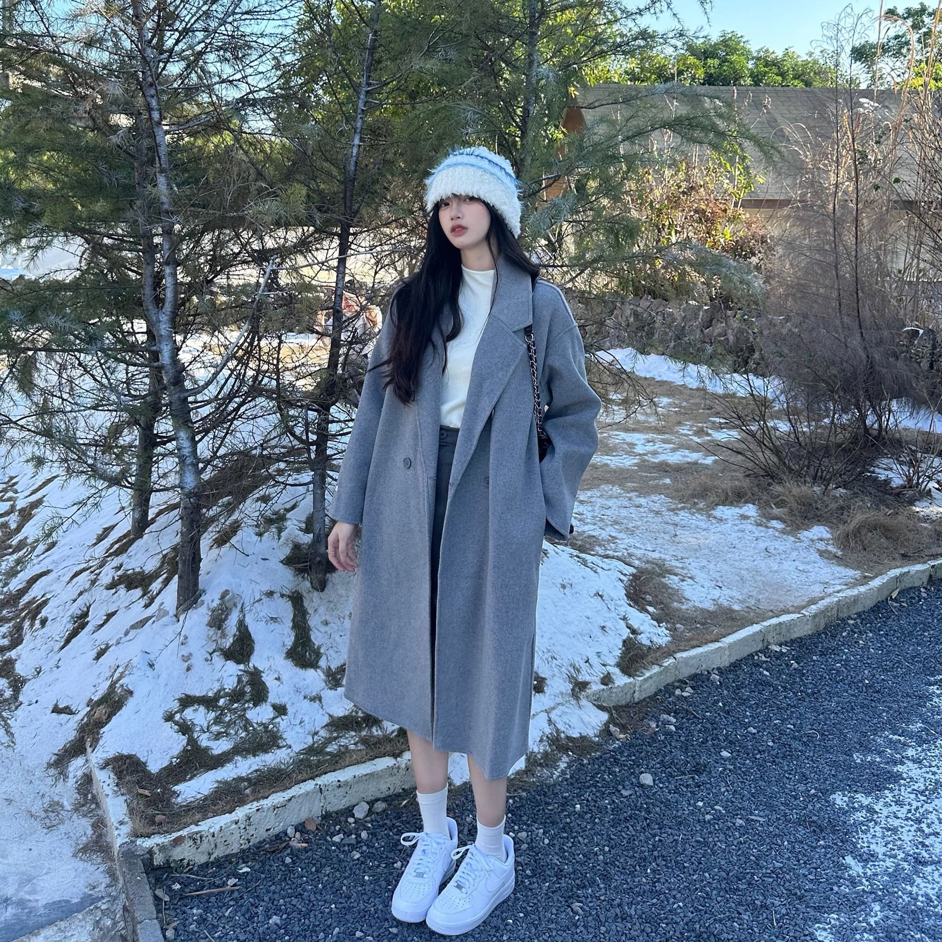 2026 가을 겨울 고급 오트밀 색상 모직 코트 정장 칼라 루즈핏 작은 키 중간 길이 울 리 재킷 이미지 5