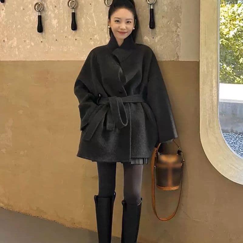 스탠드 칼라 모직 코트 여성 짧은 작은 키 2026 가을 겨울 새로운 고급 센스 레이스업 울 코트