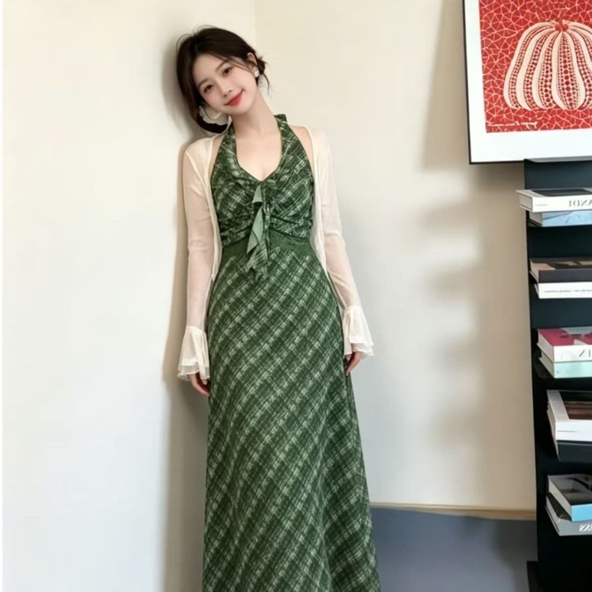 레트로 청 새로운 녹색 체크무늬 슬립 여성 드레스 2026 새로운 부드러운 품격 허리 수축 슬림해 보이는 백리스 롱 스커트 이미지 4