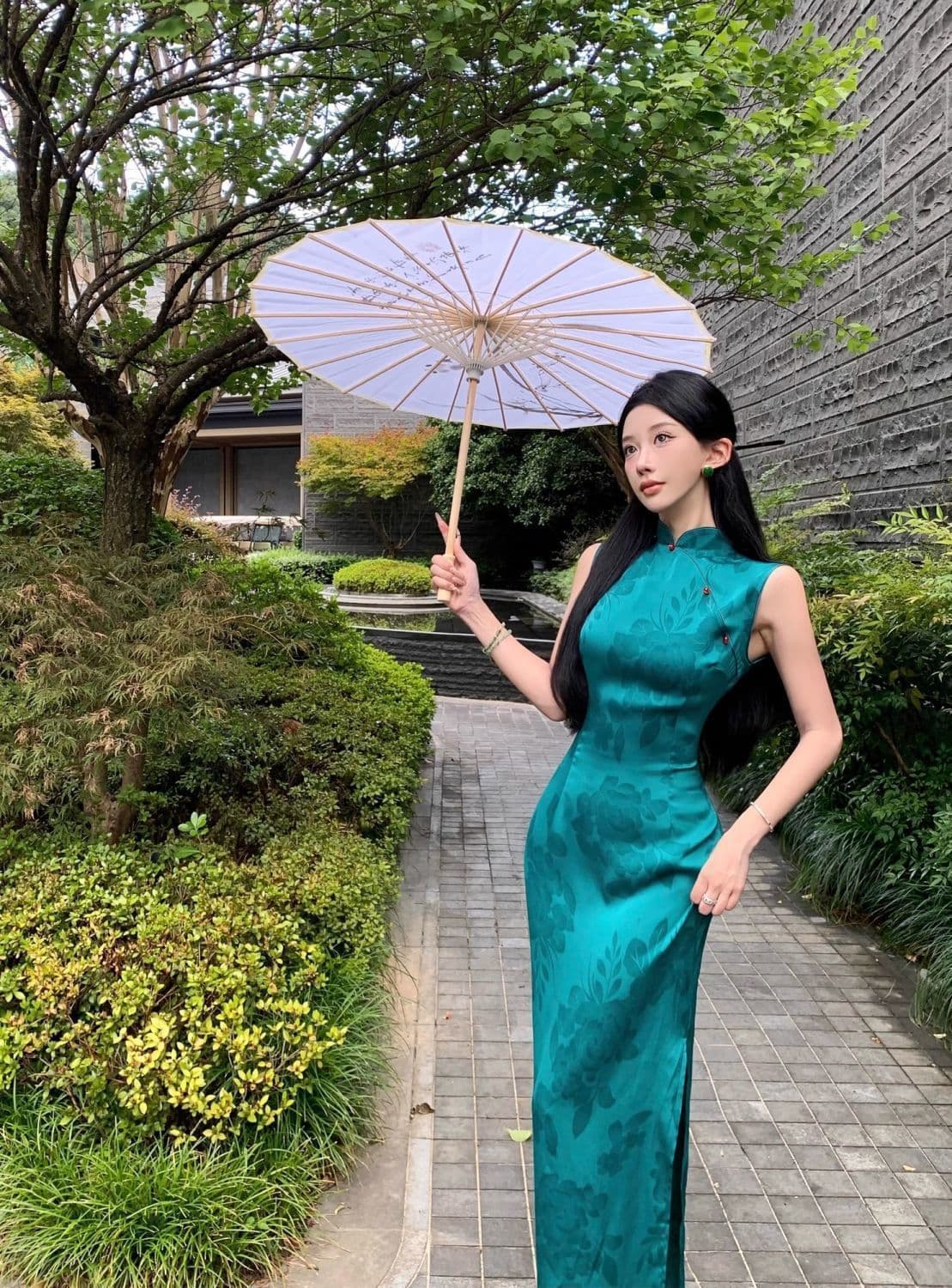 국풍 스탠드 칼라 단추 롱 코트 드레스 여름 공작 푸른 녹색 디스플레이 화이트 새로운 중식 항구 일 프린트 롱 코트 치파오 상세 이미지 4