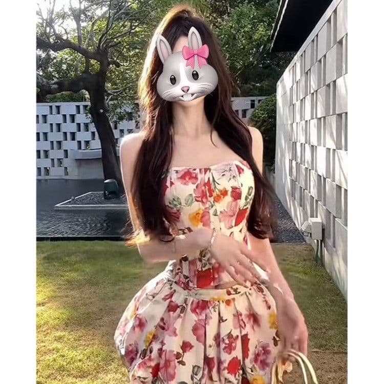 여름 고급 센스 프랑스식 순수한 욕망 바람 꽃무늬 세트 드레스 몸매 가꾸기 슬림해 보이는 튜브탑 맨위 하이웨이스트 꽃밭 반신 스커트
