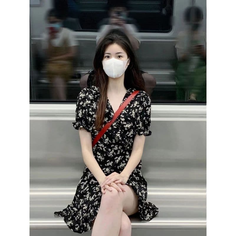 달콤한 매운맛 해변 치마 프랑스식 새로운 검정색 다용도 여성 드레스 여름 디자인 센스 작은 대중 작은 키 불규칙
