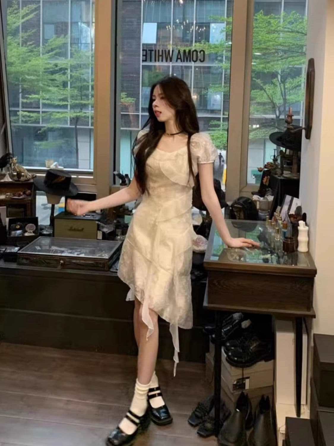프랑스식 불규칙 연꽃 잎 여름 화이트 새로운 허리 수축 첫사랑 품격 휴가 슬림해 보이는 공주 치마 드레스 상세 이미지 3